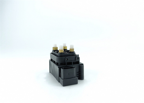 C2D26814 Blocco di valvola solenoide a sospensione d'aria per la serie Jaguar XJ